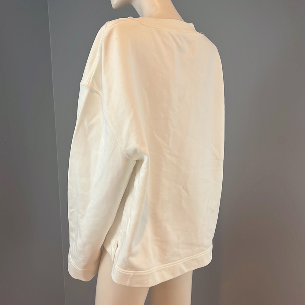 Burberry Cream Boxy Crewneck Sweatshirt - Picture 5 of 11